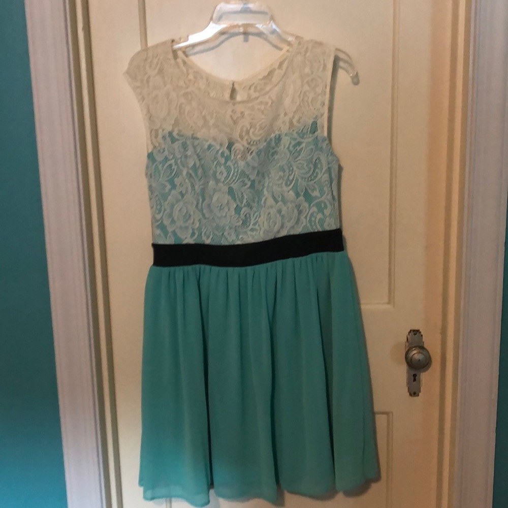 Sweetheart dress with lace overlay ModCloth